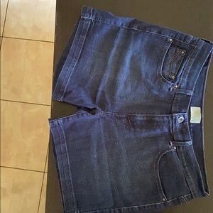 Cute Levi’s shorts !